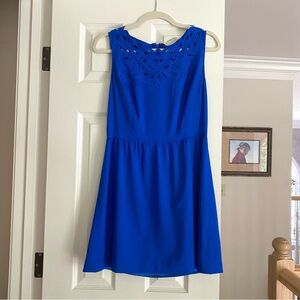 Gianni Bini Silk/Satin Feel Royal Blue Floral Cutout Embroider Sleeveless Dress